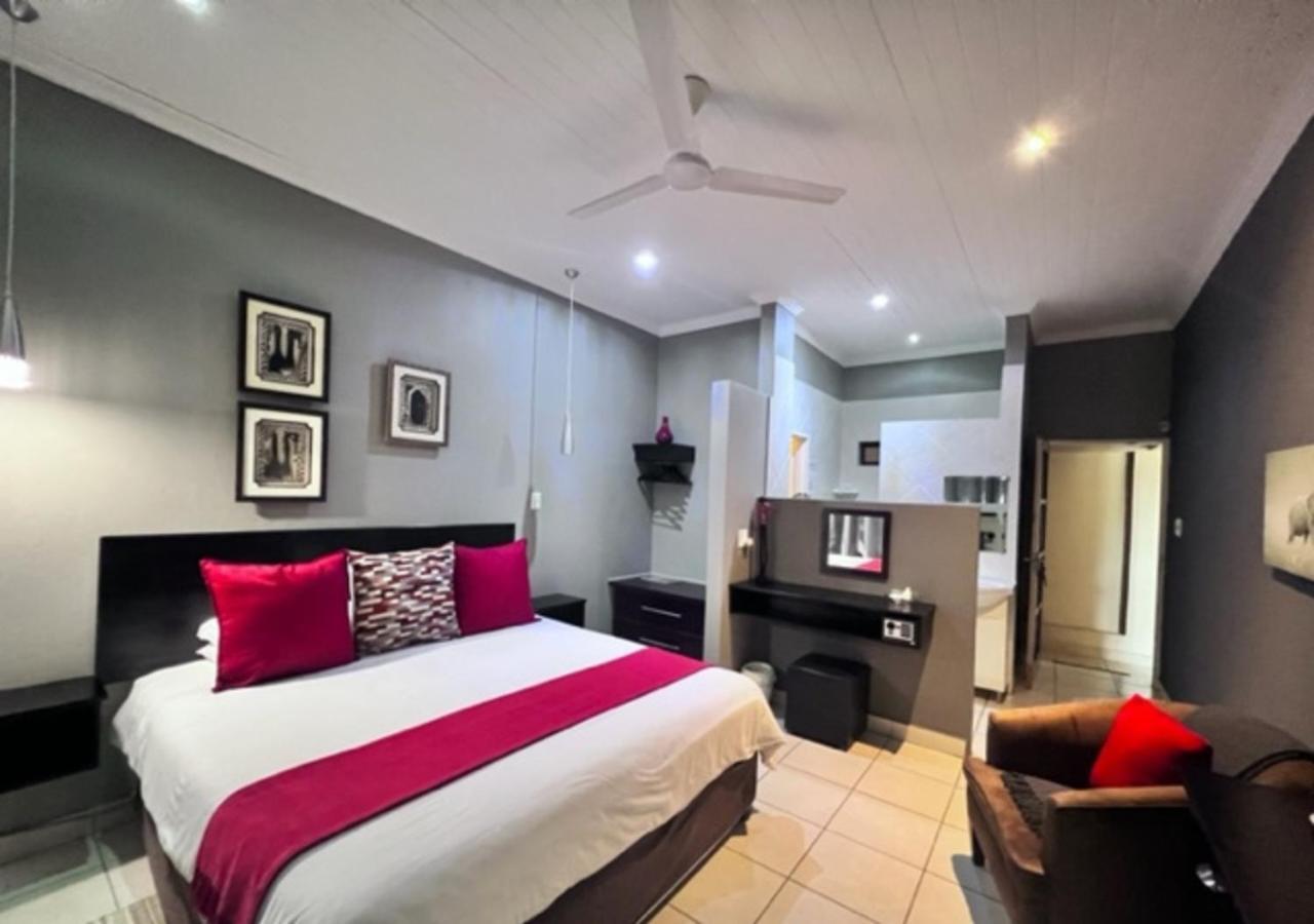 Turaco Lodge - No Loadshedding Marloth Park Eksteriør bilde